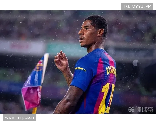 拉什福德无球前插与纵深打击解析