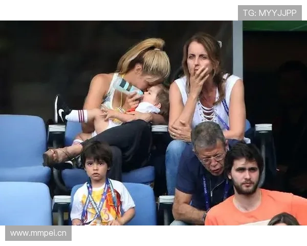 皮克买豪宅的钱够养几个平民家庭了，这生活咋想的？